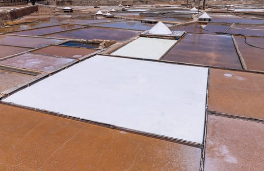 Fonte da Bica Salt Flats, aka Salinas de Rio Maior, system of shallow water compartments and gutters for salt extraction, Rio Maior, Portugal