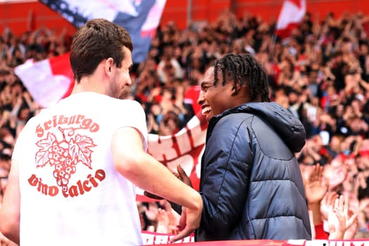 Junior Adamu (SC Freiburg) was the celebrated hero after two goals in the 1st FBL match: 24-25: 3rd Sptg. SC Freiburg - VfL Bochum  DFL REGULATIONS PROHIBIT ANY USE OF PHOTOGRAPHS AS IMAGE SEQUENCES AND/OR QUASI-VIDEONann  Photo: Joachim Hahne/johapress