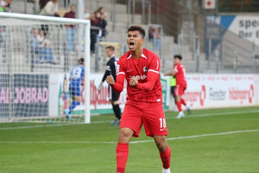 Yann Sturm (SC Freiburg II / U23) celebrates Marco Wörner's goal to make it 1-0 (SC Freiburg II / U23)  in the match of the Football RL SW 24-25: 9. Sptg: SC Freiburg II vs Bahlinger SC