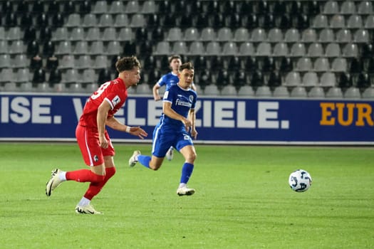 Leon Catak (SC Freiburg II / U23) scores from distance to make it 3-0 in the match of the football RL SW 24-25: 9.