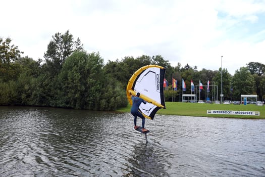 Pump foiling: Top trend sport from the professional Ben Beholz on the trade fair lake   The Interboot 2024 Friedrichshafen trade fair will open its doors on 25.09.2024