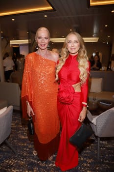 Petra van Bremen,Jenny Elvers,30 years of RTL Exklusiv,Mein Schiff 7,Hamburg,27.09.2024