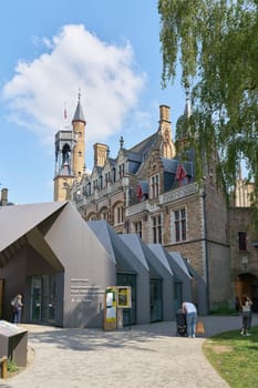 The popular Gruuthusemuseum, the museum dedicated to the history of Bruges in the Middle Ages
