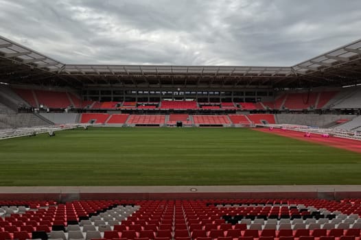 SC Freiburg used the international break to replace the turf at the Europa Park Stadium. After the stadium was put into operation in 2021,a new turf has now been laid. This Saturday with the Bundesliga home game against FC Augsburg (kick-off,15:30 CET),the new turf is to be played again.