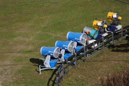The snow cannons are ready in the hiking and skiing area on the Roßkopf near Sterzingal