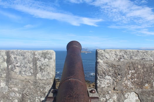 cannon war defense attack military era antique steel