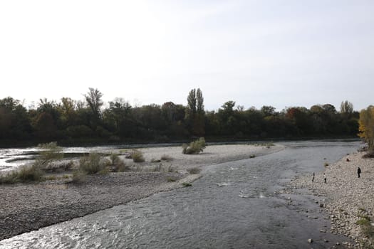 Autumn atmosphere at the Isteiner Schwellen on the Rhine near Efringen-Kirchen (Lörrach district). In bright sunshine,numerous excursionists from Germany and abroad took advantage of the beautiful late summer weather on Sunday to take a trip to the Rhine.