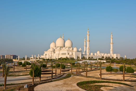 View of famous Sheikh Zayed White Mosque in Abu Dhabi, UAE