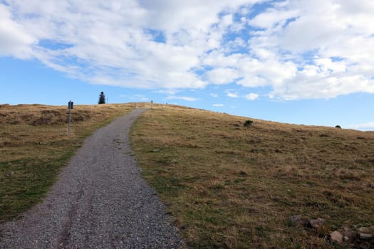 Footpath to the Herzogenhorn on the Feldberg with autumn atmosphere on the highest