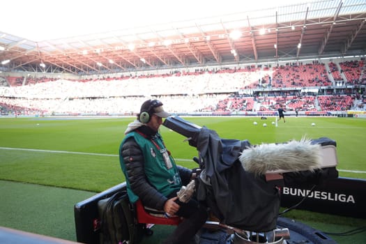 at the match of the 1st FBL: 24-25: 1st FBL: 24-25: 9th Sptg. SC Freiburg - FSV Mainz 05  DFL REGULATIONS PROHIBIT ANY USE OF PHOTOGRAPHS AS IMAGE SEQUENCES AND/OR QUASI-VIDEONann  Photo: Joachim Hahne/johapress