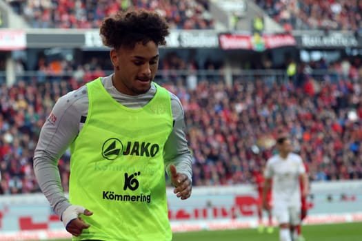 Armindo Sieb (FSV Mainz 05) at the match of the 1st FBL: 24-25: 1st FBL: 24-25: 9th Sptg. SC Freiburg - FSV Mainz 05  DFL REGULATIONS PROHIBIT ANY USE OF PHOTOGRAPHS AS IMAGE SEQUENCES AND/OR QUASI-VIDEONann  Photo: Joachim Hahne/johapress