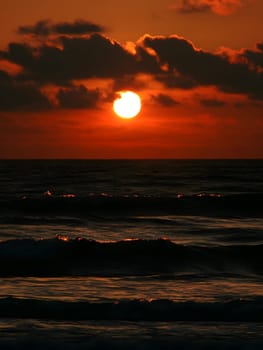 Sunset Ocean Sunrise Horizon Sunlight Water waves