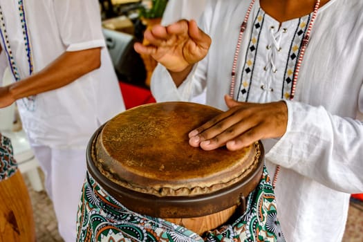 Atabaque is a percussion instrument of African origin, very common in Brazil and used in all types of cultural and religious manifestations.