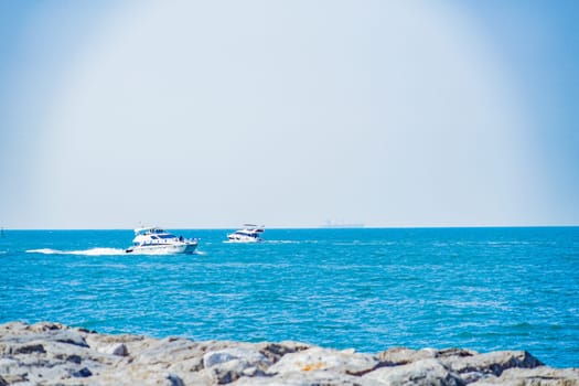 Persian Bay (Arabian Bay) and Cruiser. Shooting Location: Dubai