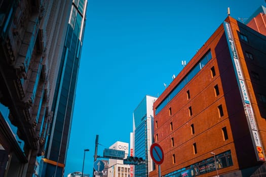 Lively streets of Shinjuku. Shooting Location: Shinjuku Ward, Tokyo