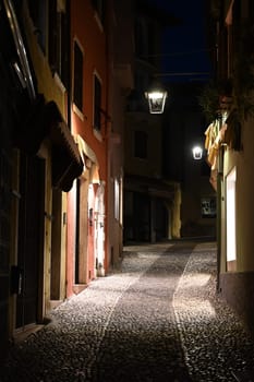 Gasse in Malcesine, abends