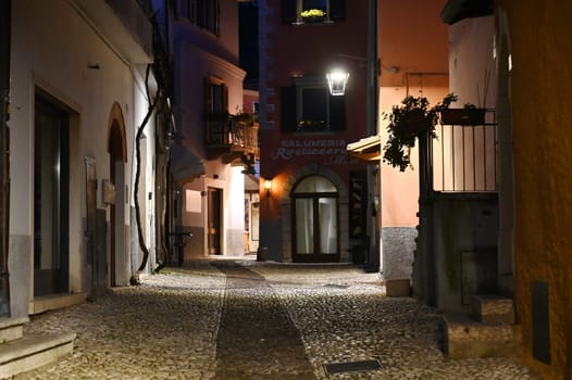 Gasse in Malcesine, abends