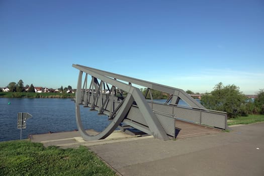 Aussichtsplattforn am Neckar bei Ladenburg