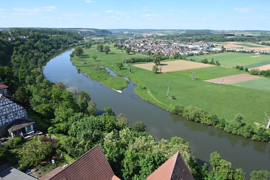 Blick vom Blauen Turm in Bad Wimpfen zum Neckar