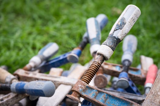 Pile of screw clamps fastener