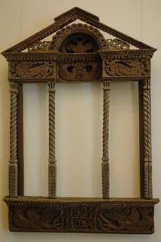 Carving on wood on cash and cantikas. Ancient Russian creativity. Museum of Russian Culture.