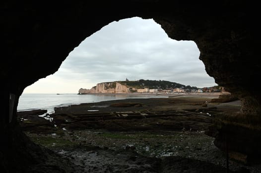 Hoehle bei Etretat