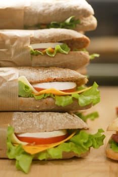 Delicious sandwiches filled with vegetables and cheese ready to be enjoyed