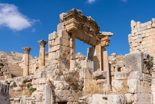 Entrance to the Cathedral complex off Cardo Maximus in Jerash, a Greco-Roman well preserved city in Jordan