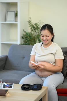 Home blood glucose testing during pregnancy.