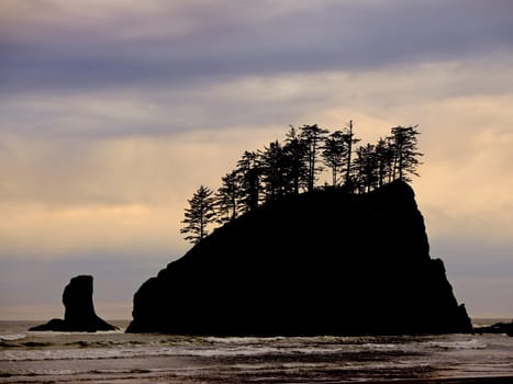 The view at sunset from 2nd beach in La Push, Washington in the Olympic National Park area.