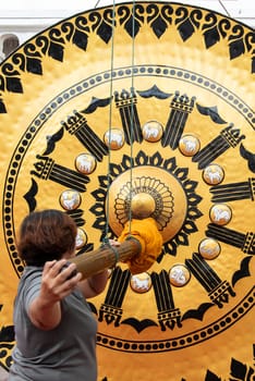 a Gong at Golden Mount of Wat Saket in Banglamphu in the City of Bangkok in Thailand.  Thailand, Bangkok, November, 7, 2024.
