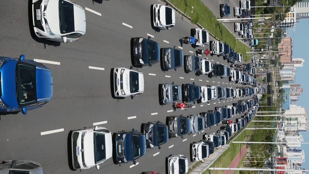 salvador, bahia, brazil: november 28, 2024: vehicles are seen in traffic jam on Luiz Viana Avenue in the city of Salvador.
