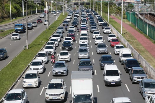 salvador, bahia, brazil: november 28, 2024: vehicles are seen in traffic jam on Luiz Viana Avenue in the city of Salvador.
