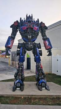 Roanoke, VA USA - 12.25.2024: Spectacular Robot Sculpture Crafted from Recycled Materials, A Testament to Creative Artistry.