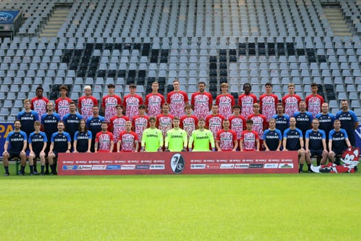 Team photo SC Freiburg II - U23 - Season 2023/24 - Back row (from left to right): Johan Manzambi,Noah Darvich ,Julian Stark,Drew Murray,Alessio Besio,Andreas Vaher,Maximilian Breunig,Hamadi Al Ghaddioui,Oscar Wiklöf,Franci Bouebari,Marco Wörner,Guillaume Furrer,Yann Sturm  Middle row (from left to right): Andreas Birkigt (team doctor),Martin Schweizer (sporting director),Moritz Walther (athletics coach),Felix Roth (liaison coach),Noah Wagner,Jihan Lee,Sandrino Braun,Fabian Rüdlin,Davino Knappe,Gabriel Pellegrino,Felix Allgaier,Thomas Stamm (coach),Uwe Staib (assistant coach),Valentin Vochatzer (assistant coach / video analysis),Frank Kackert (goalkeeper coach)  Front row (from left to right): Nikos Karvouniaris (team doctor),Lisa Bode (team doctor),Hubert Mahler (Head of Medicine & Athletics),Thea Löffler (Team Manager),Patrick Lienhard,Philip Fahrner,Jaaso Jantunen,Niklas Sauter,Laurin Mack,Alexander Lungwitz,Mika Baur,Larissa Kern (physiotherapist),Marc Klingenstein (physiotherapist),Dominik Schelb (team organiser),Hendrik Michel (kit manager)