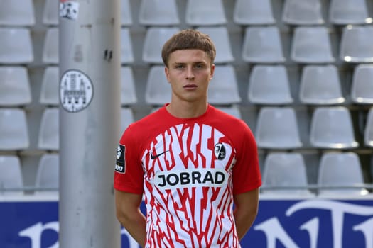 Guillaume Furrer (SC Freiburg II / U23) at the team photo SC Freiburg II - U23 - Season 2023/24