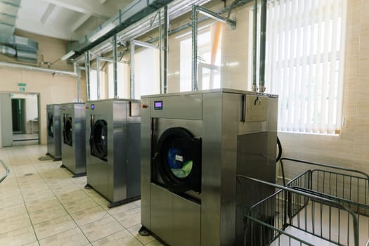 Industrial wash machine for washing big amount of textiles