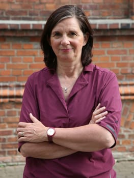 Katrin Göring-Eckardt (Bündnis 90-Die Grünen)  während TourDeDemokratie in der Gedenkstätte Moritzplatz Magdeburg am 19.07.2023