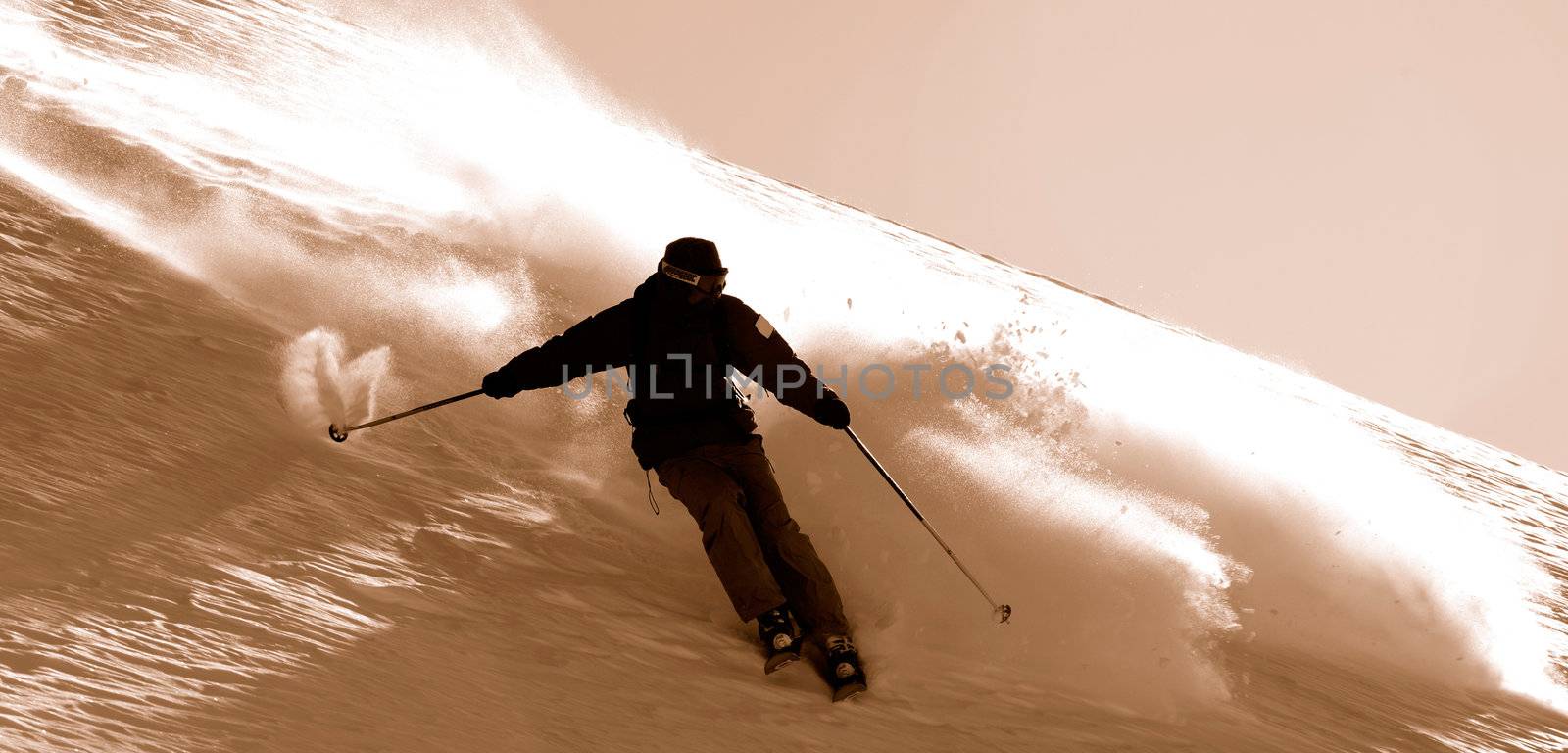 Man doing extreme ski