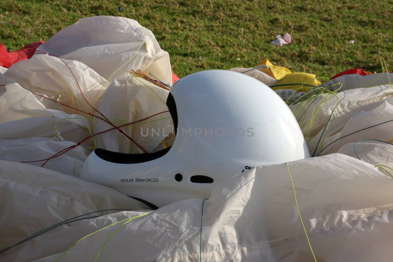 Paragliding helmet