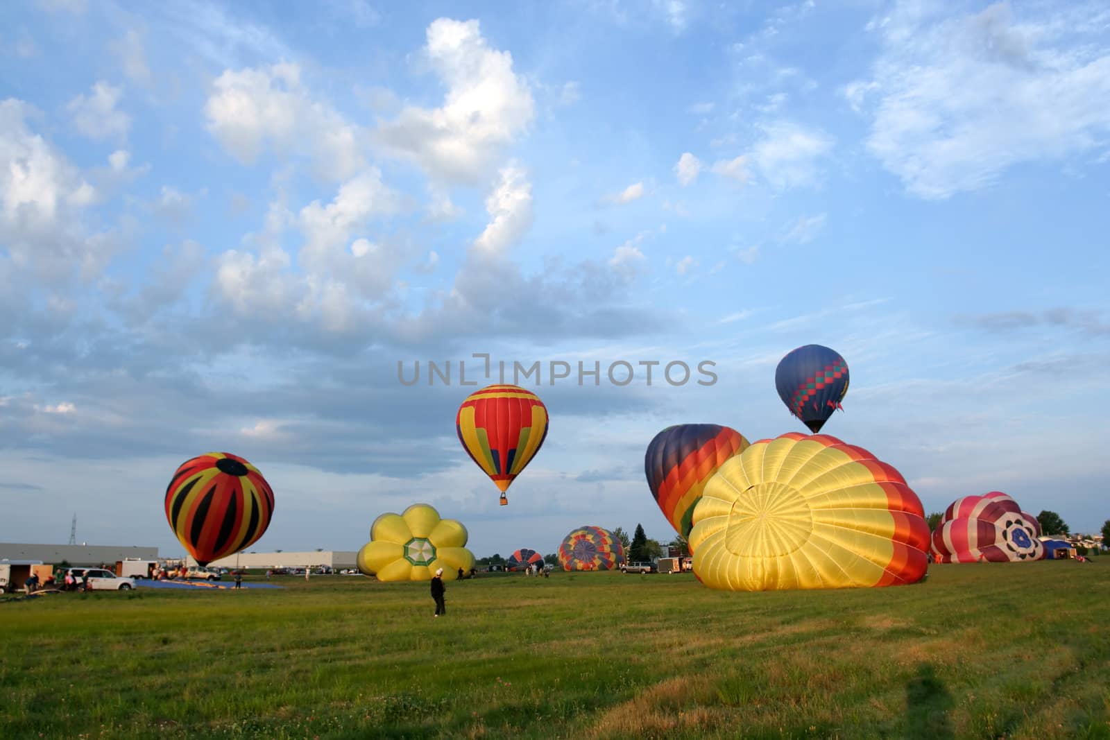 Hot air balloon festival - St-Jean-sur-Richelieu, Quebec, Canada by Hbak