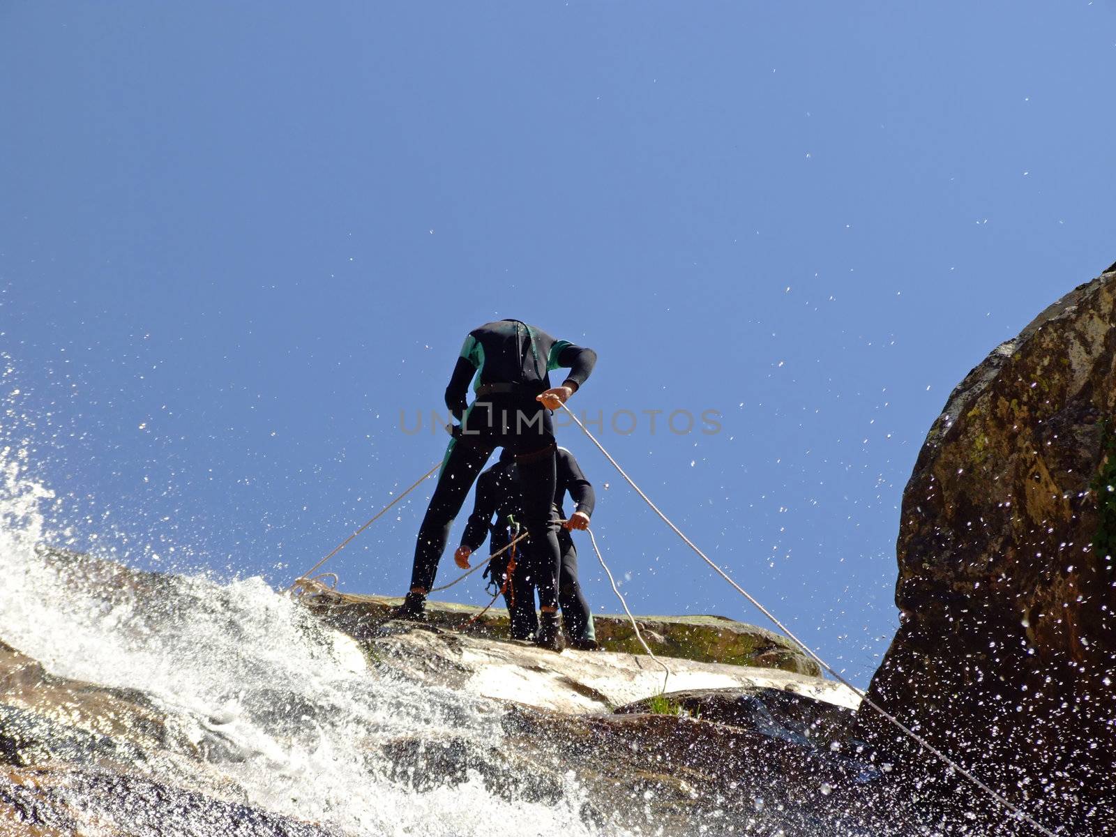 Men preparing to descend by PauloResende