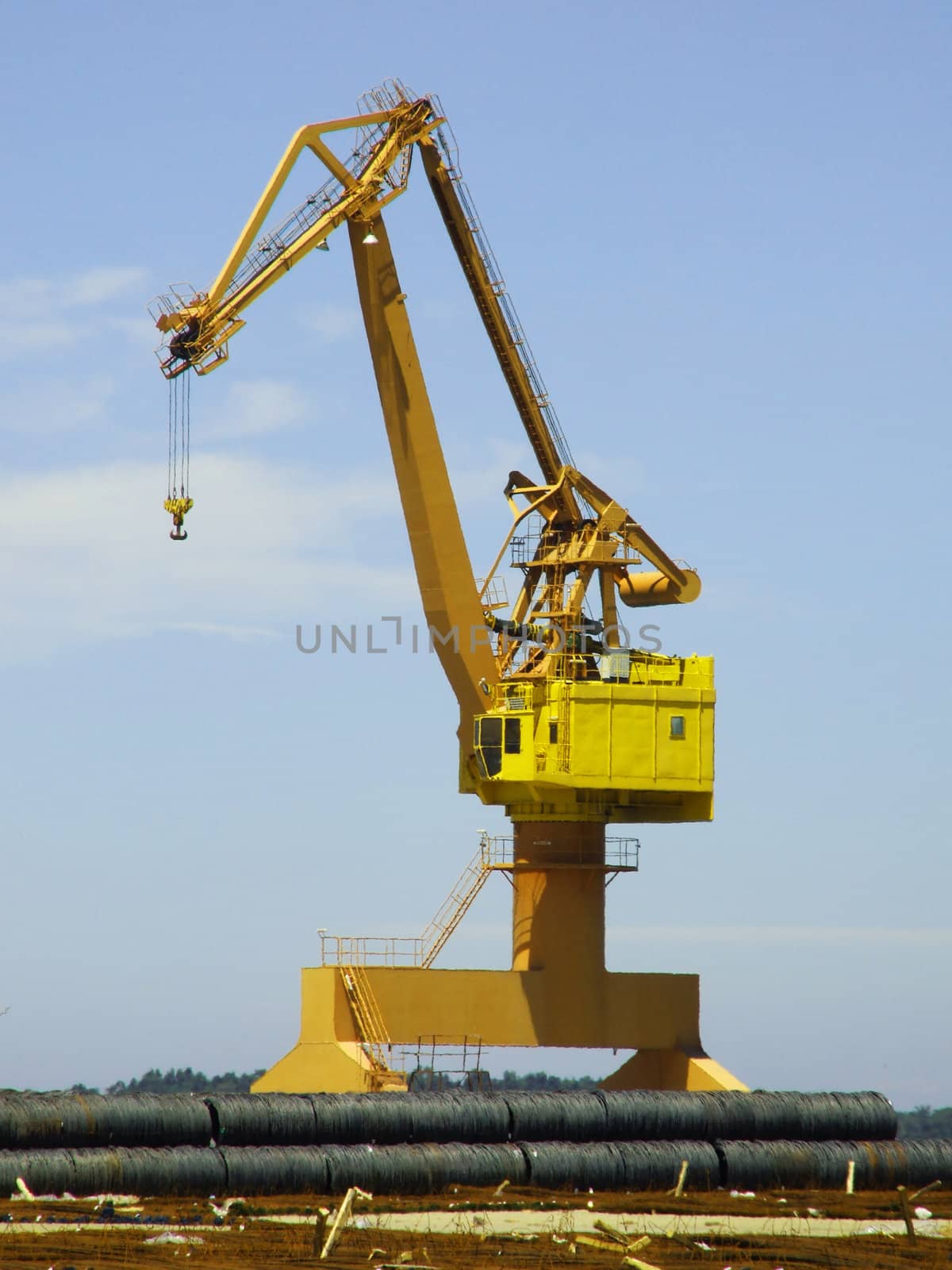 Dock crane by PauloResende