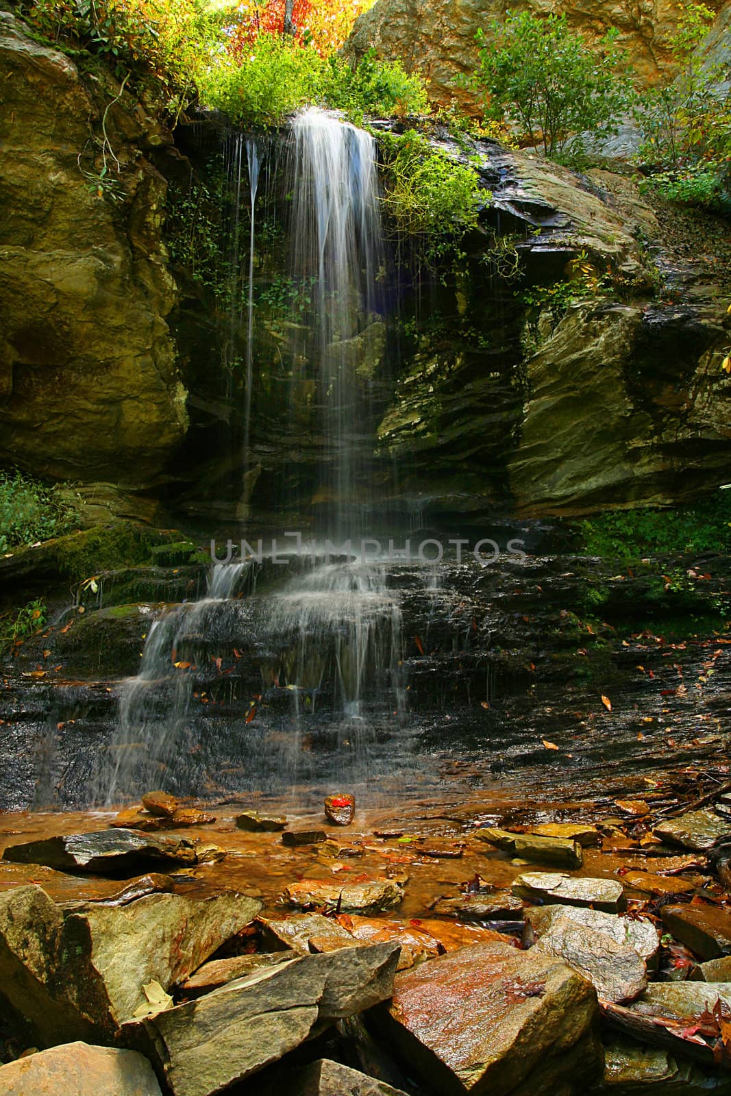 Water fall during fall of the year

