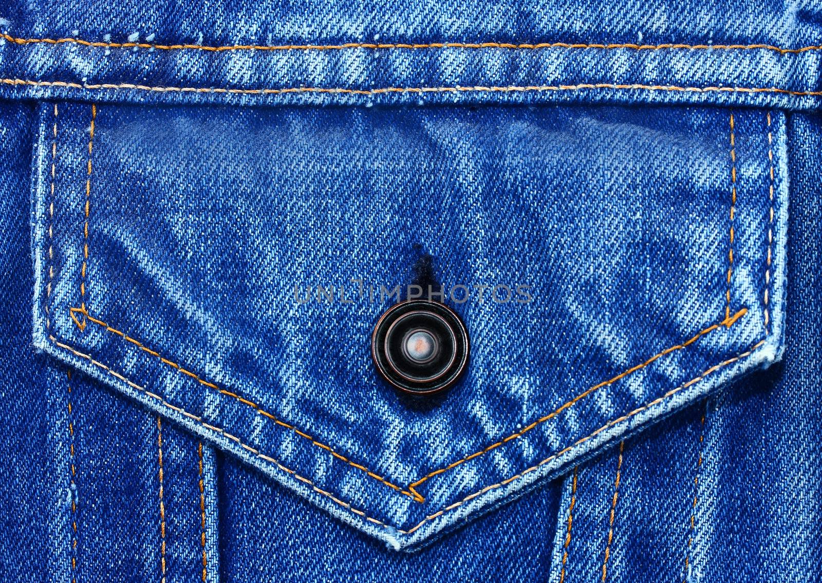 Denim pocket with button