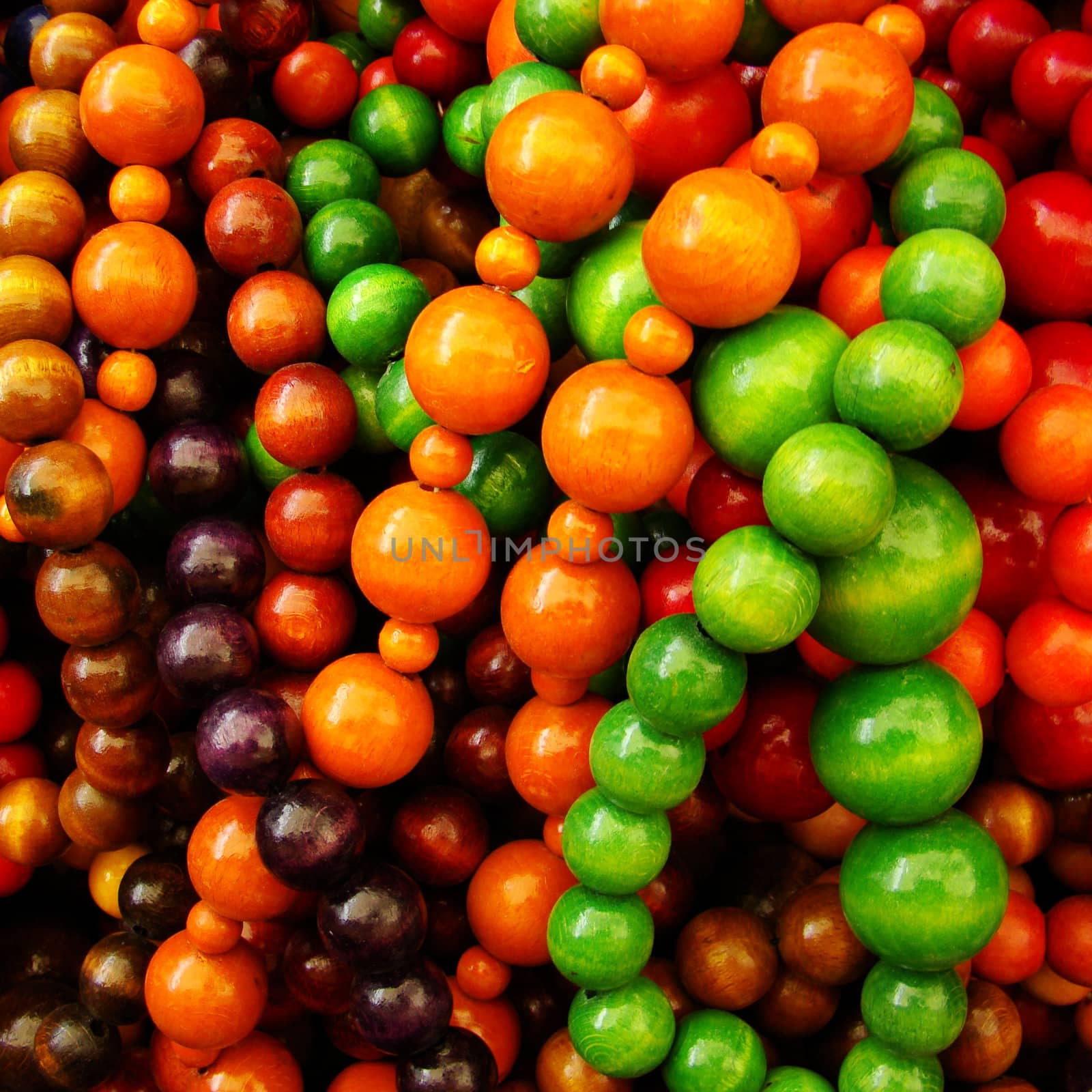 colorful chaplet by mkistryn