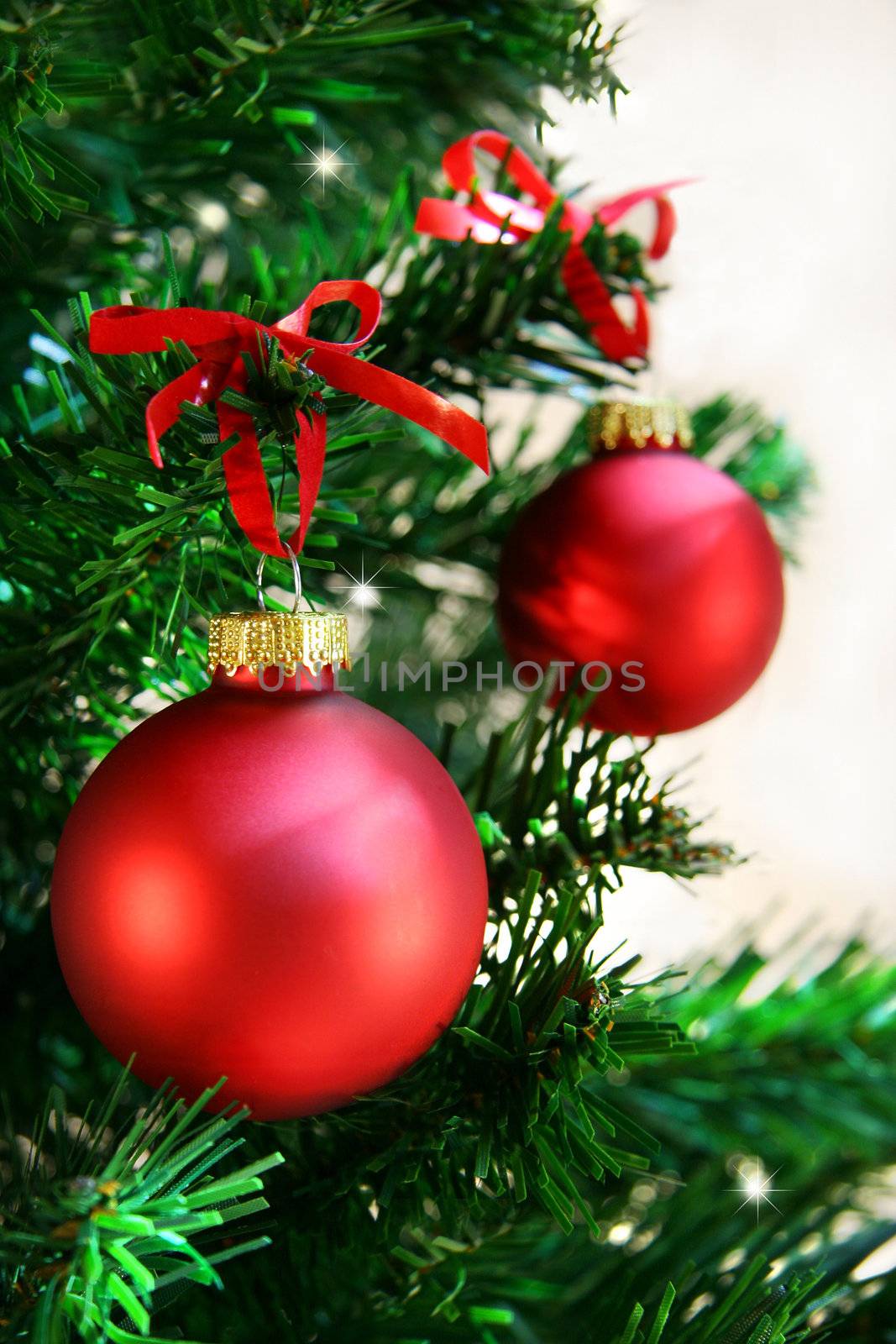 Red balls hanging from christmas tree