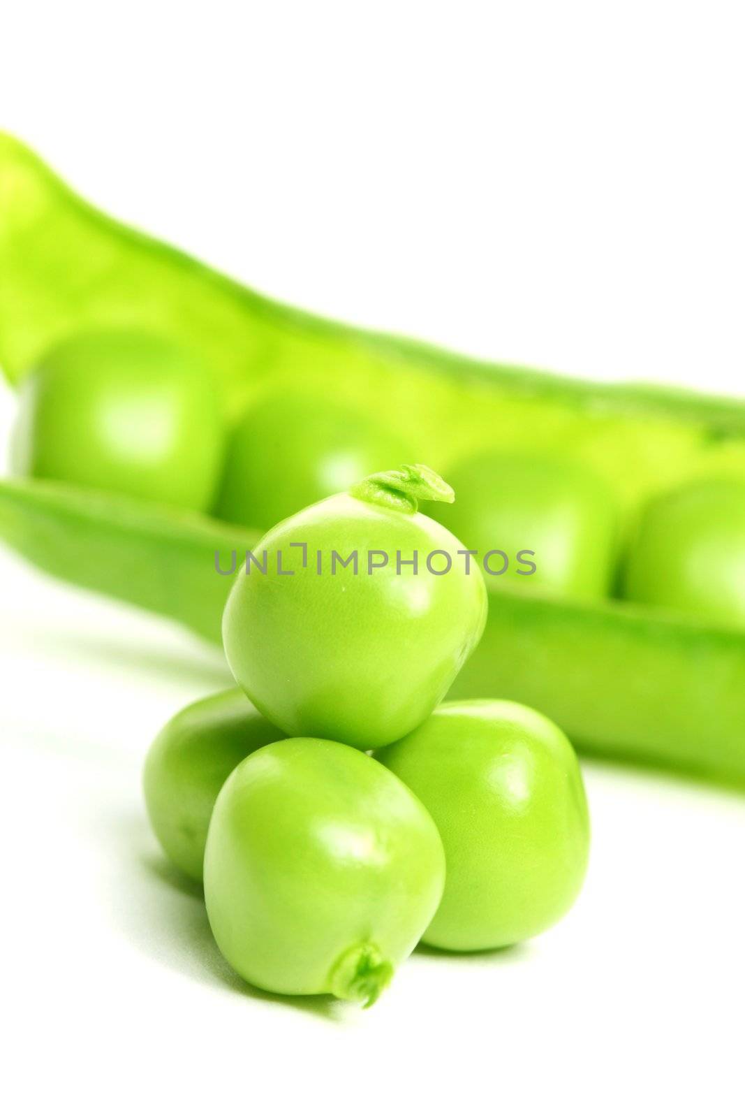 peas isolated on white background macro close up