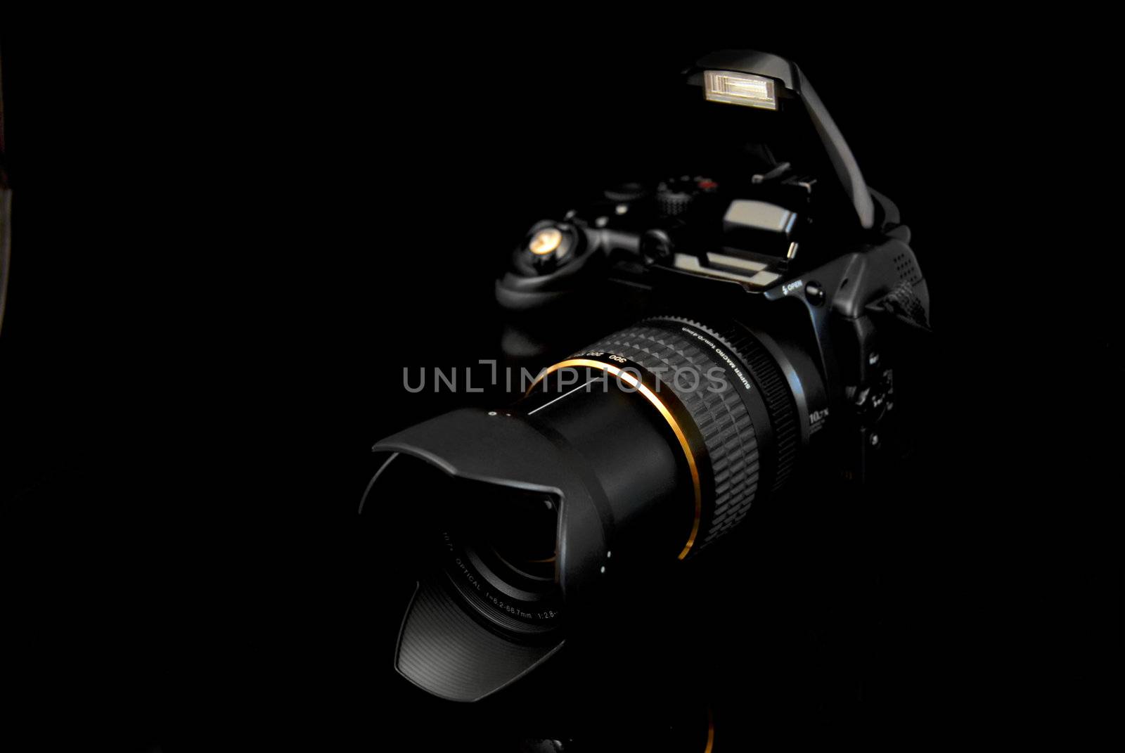 Modern profesionalny camera SLR by anki21