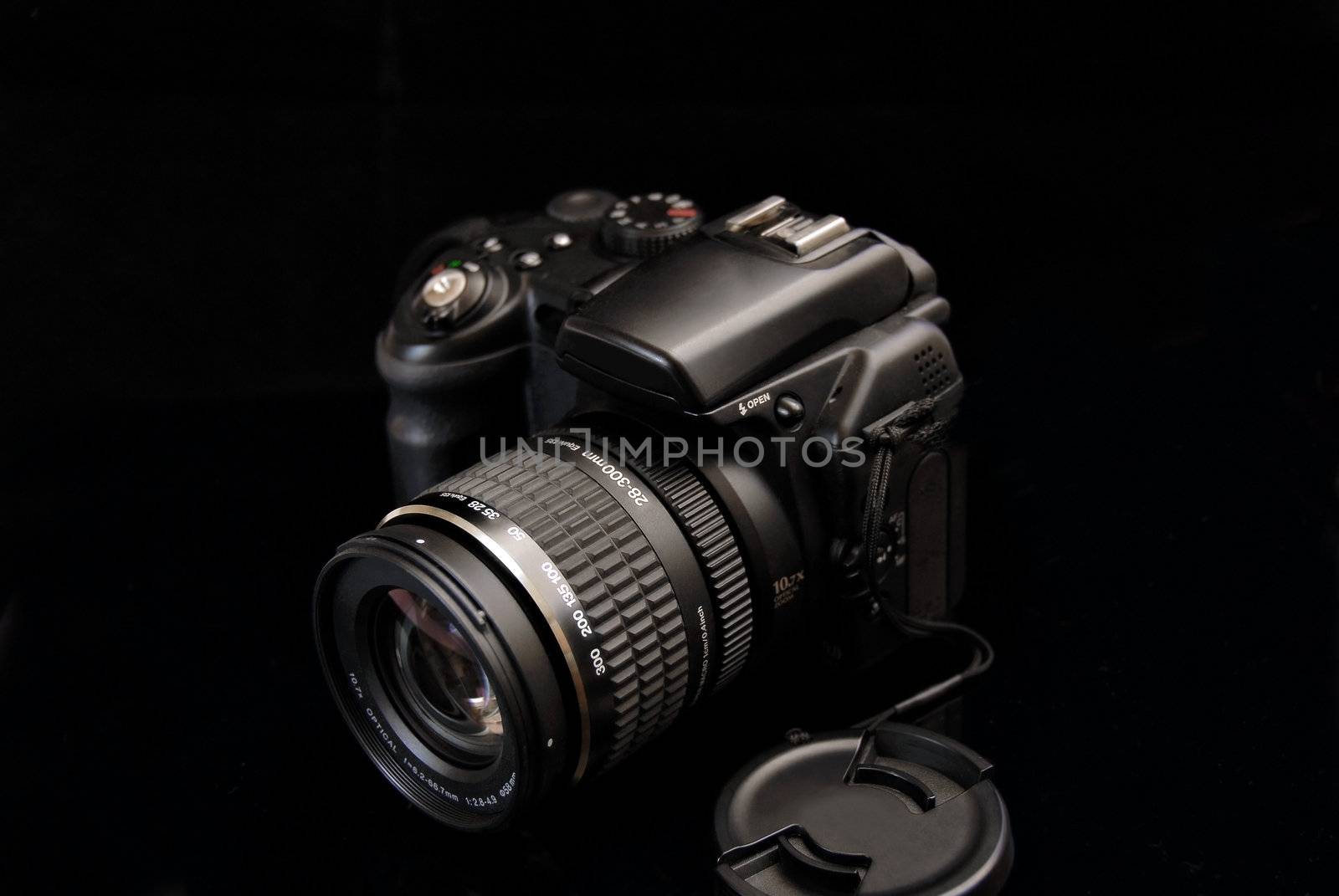 Modern profesionalny camera SLR by anki21